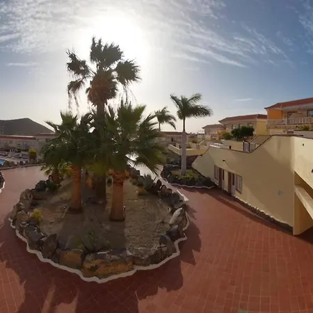 Quiet Close Aquatic Park Siam Park Lejlighed